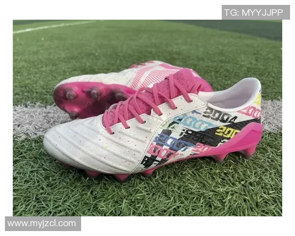 球星足球鞋磨损严重能否更换 球鞋更新规则与品牌政策解析 球星足球鞋磨损严重能否更换 球鞋更新规则与品牌政策解析